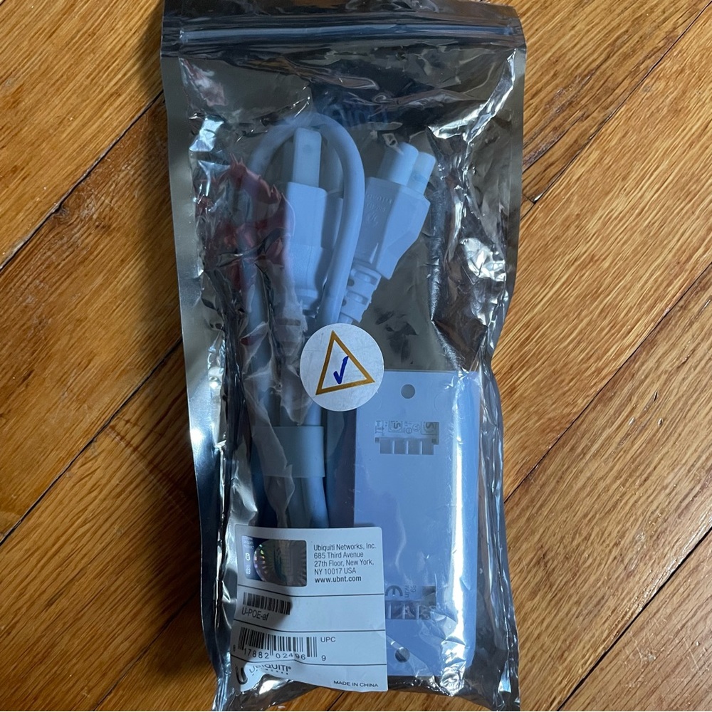 Genuine Ubiquiti U-POE-af 802.3af PoE power Injector